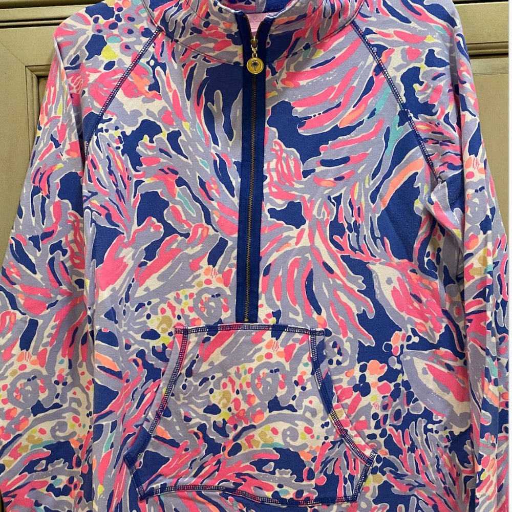 Lilly Pulitzer Skipper Popover in Shrimply Chic in Size Large
